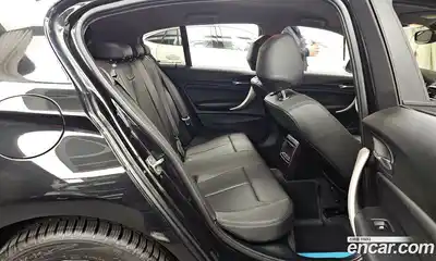 BMW 1-Series 2018 2.0 Автомат в Москве № 493370, миниатюра 12