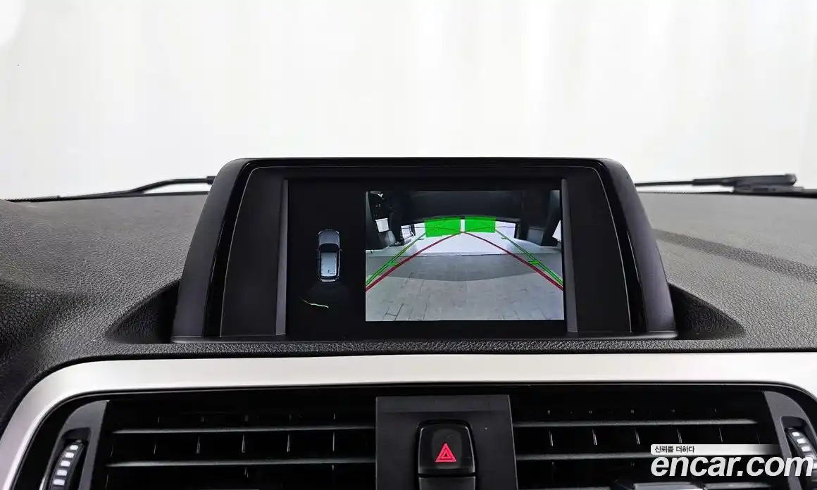 BMW 1-Series 2018 2.0 Автомат в Москве № 493370, фото 15