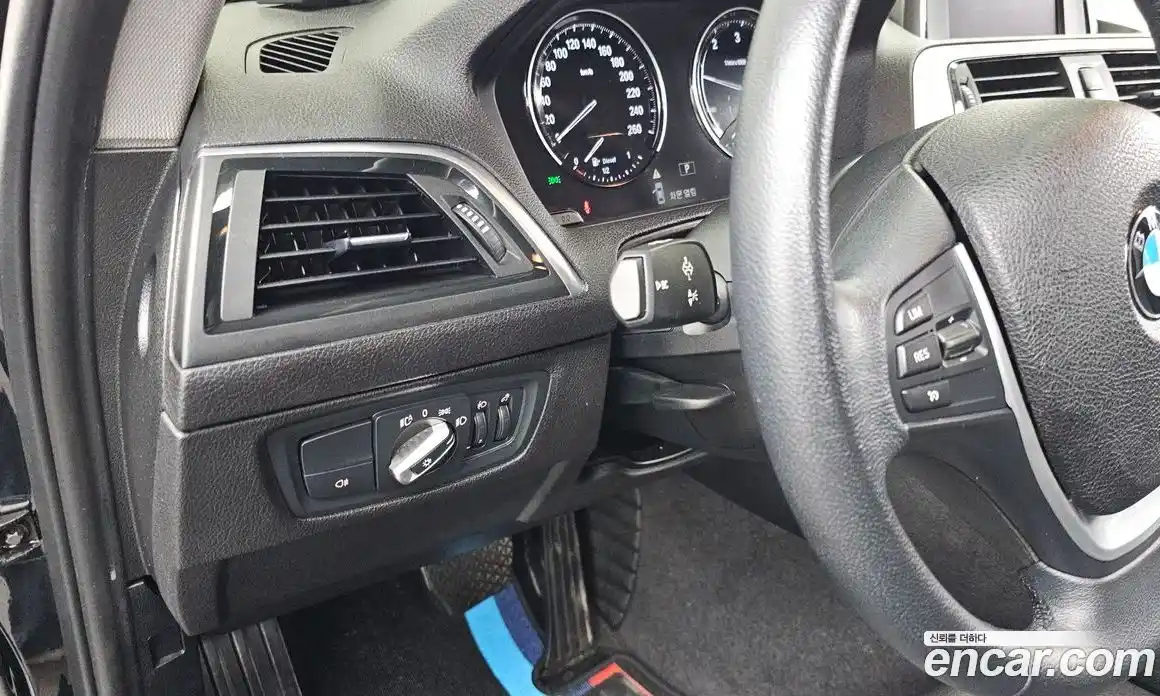 BMW 1-Series 2018 2.0 Автомат в Москве № 493370, фото 18