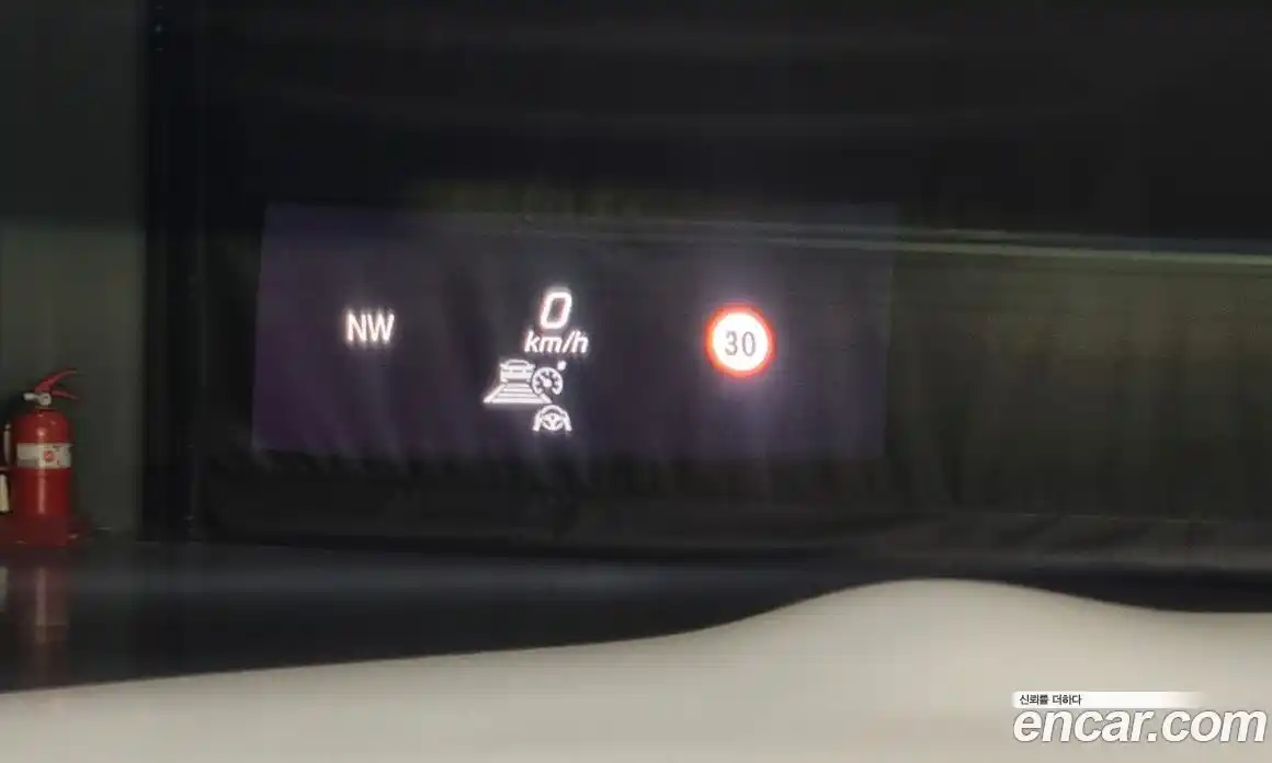 Mercedes-Benz E-Class 2021 1.9 Автомат в Москве № 495037, фото 18