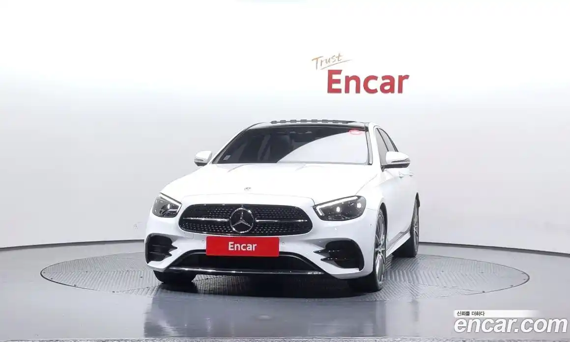 Mercedes-Benz E-Class 2021 1.9 Автомат в Москве № 495037, фото 3