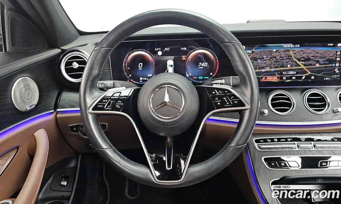 Mercedes-Benz E-Class 2021 2.0 Автомат в Москве № 495047, фото 13