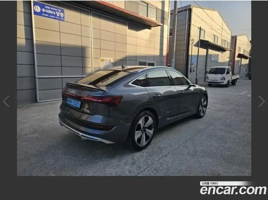 Audi e-tron 2022 Автомат в Москве № 497347, фото 4