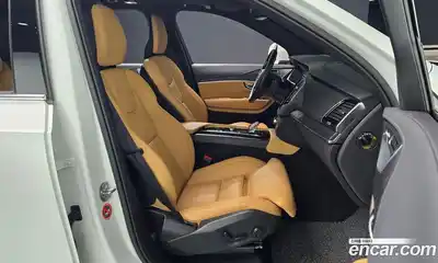 Volvo XC90 2023 2.0 Автомат в Москве № 497590, миниатюра 10