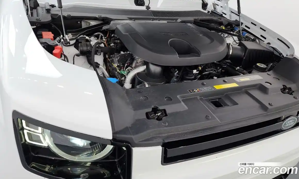 Land Rover Defender 2025 3.0 Автомат в Москве № 498586, фото 6