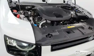 Land Rover Defender 2025 3.0 Автомат в Москве № 498586, миниатюра 6