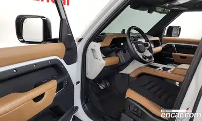 Land Rover Defender 2025 3.0 Автомат в Москве № 498586, миниатюра 10