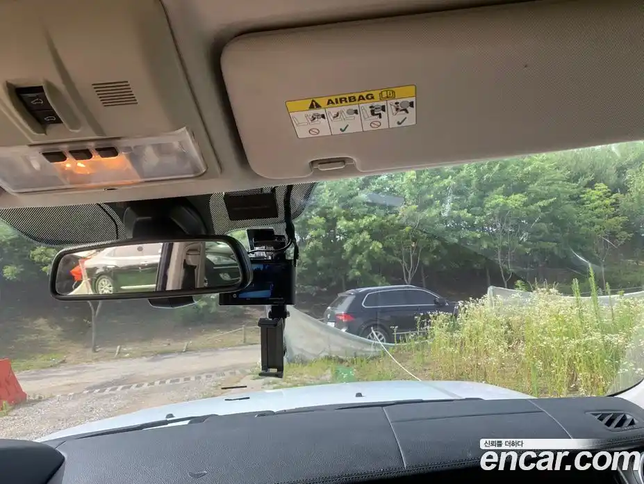 Land Rover Discovery 2013 3.0 Автомат в Москве № 498713, фото 3