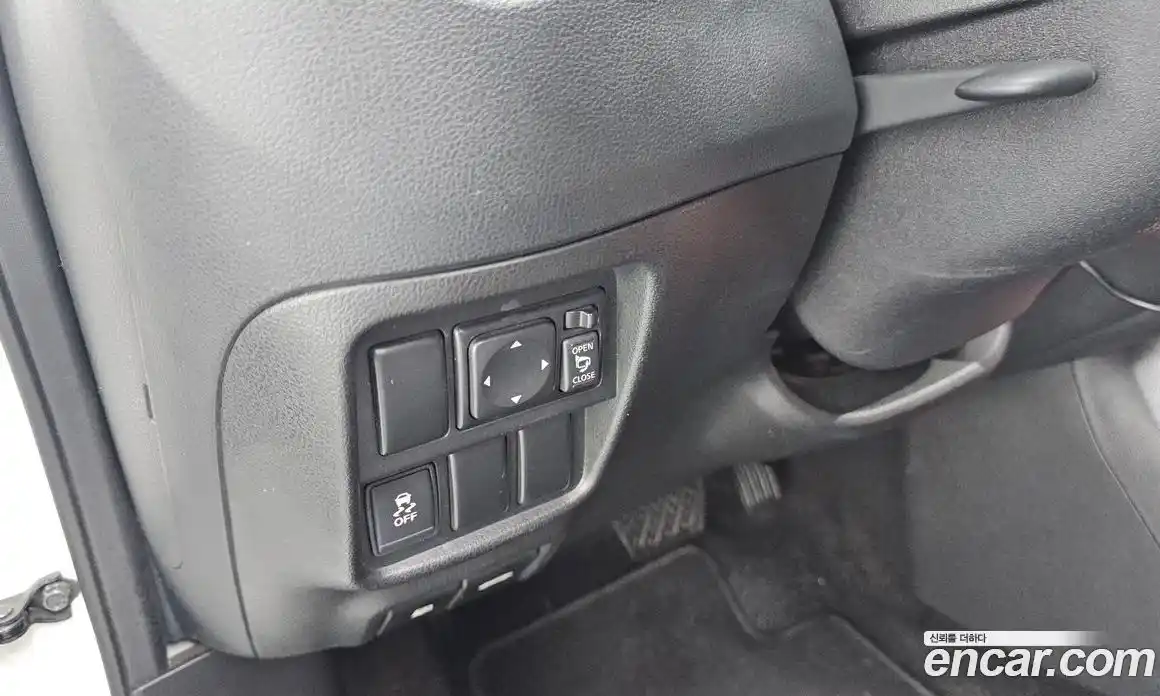 Nissan Juke 2014 1.6 Автомат в Москве № 500586, фото 18