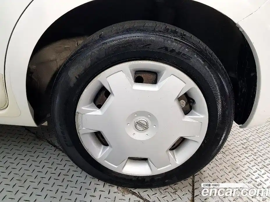 Nissan Cube 2012 1.8 Автомат в Москве № 500591, фото 20