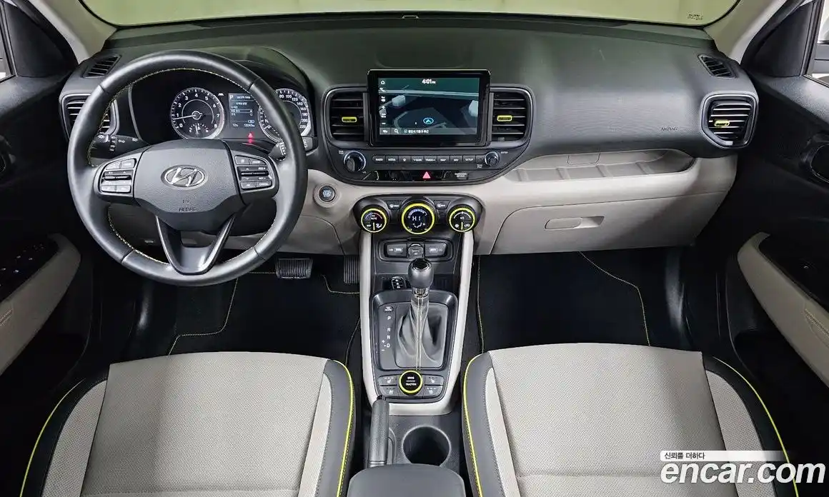 Hyundai Venue 2022 1.6 Автомат в Москве № 517184, фото 7