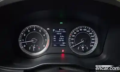 Hyundai Venue 2022 1.6 Автомат в Москве № 517184, миниатюра 8