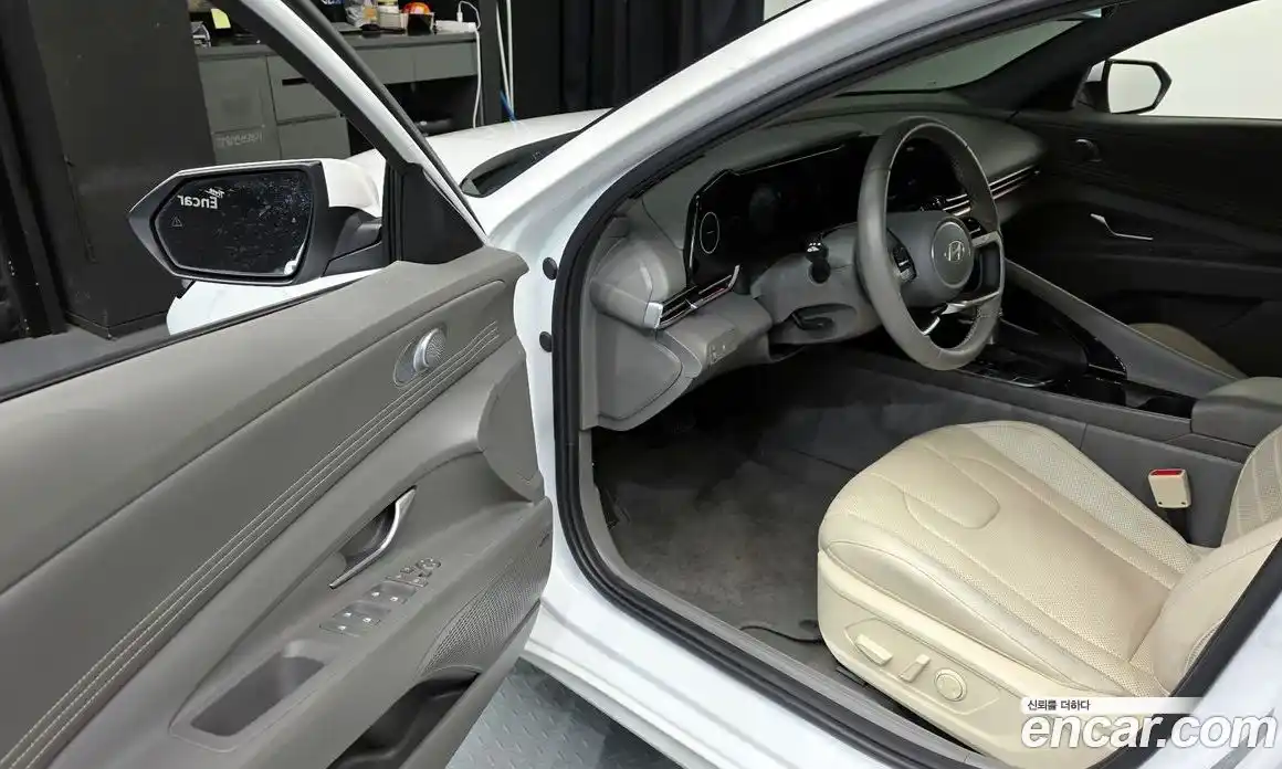 Hyundai Avante 2024 1.6 Автомат в Москве № 517684, фото 10