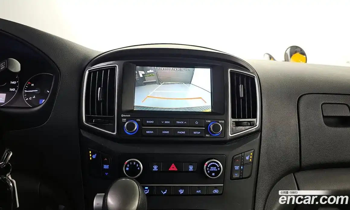 Hyundai Starex 2020 2.5 Автомат в Москве № 518260, фото 17