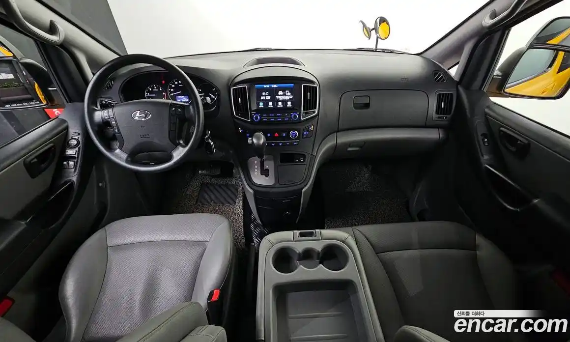 Hyundai Starex 2020 2.5 Автомат в Москве № 518260, фото 7