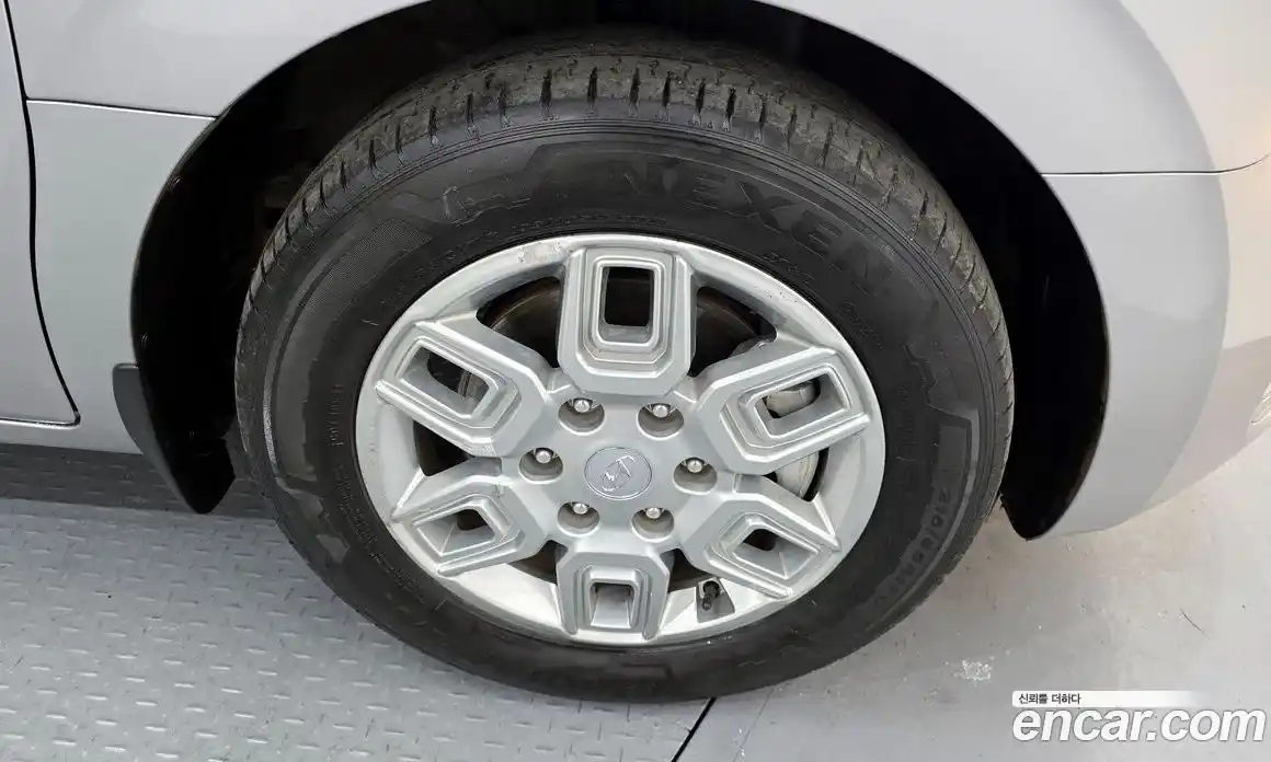 Hyundai Staria 2023 2.2 Автомат в Москве № 518326, фото 5