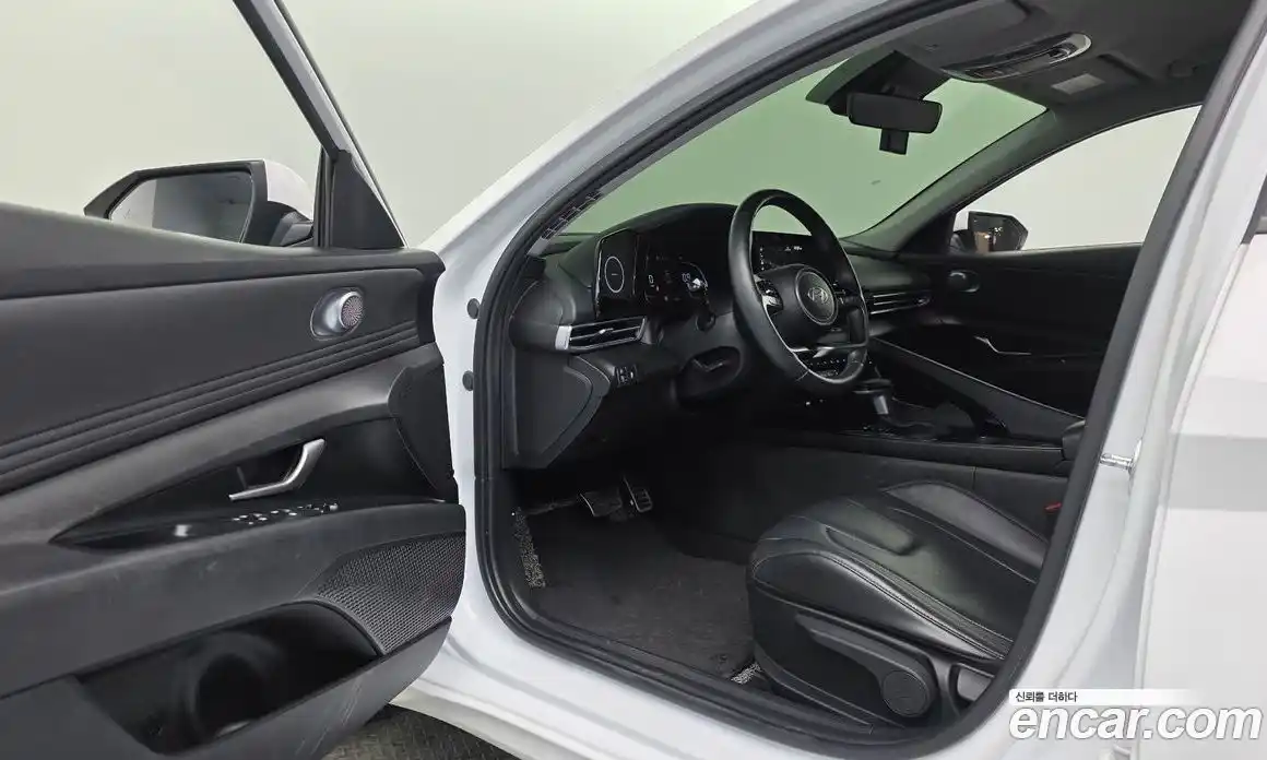 Hyundai Avante 2024 1.6 Автомат в Москве № 519038, фото 11