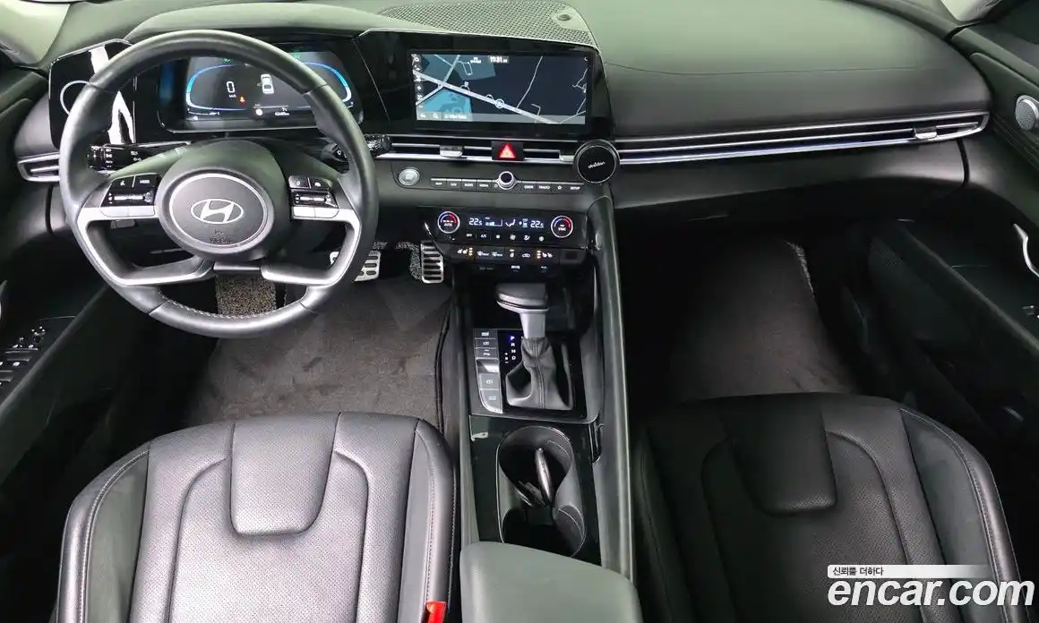 Hyundai Avante 2024 1.6 Автомат в Москве № 519038, фото 7