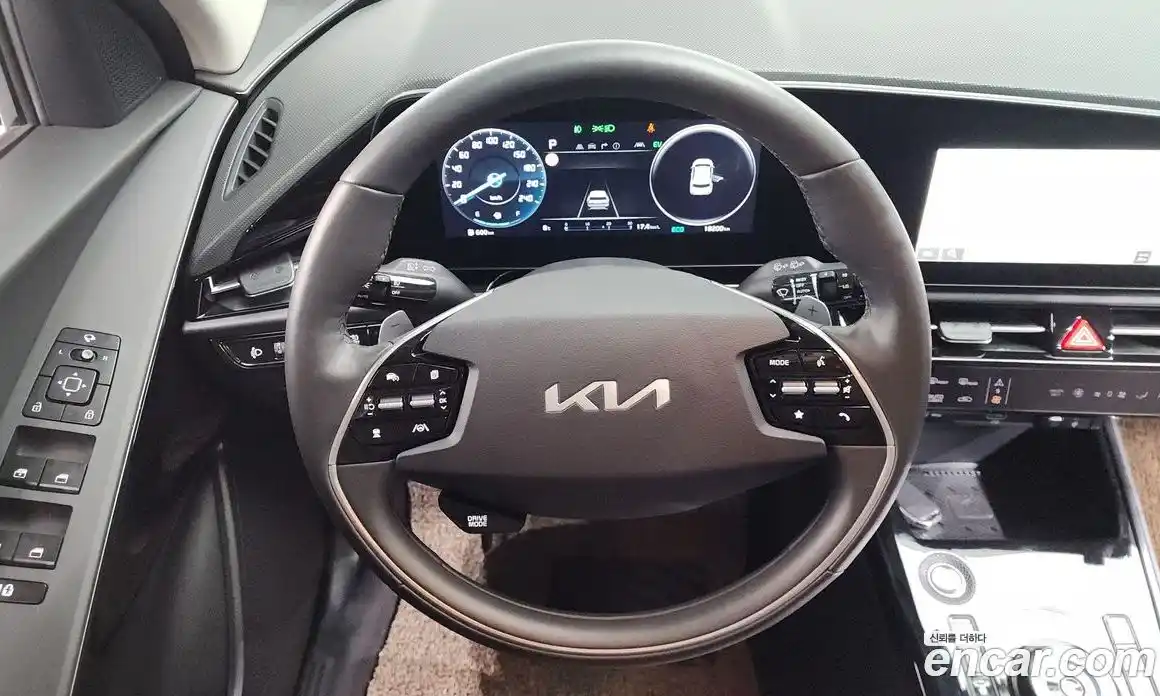 Kia Niro 2024 1.6 Автомат в Москве № 519712, фото 13