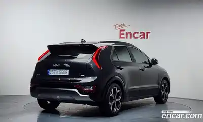 Kia Niro 2024 1.6 Автомат в Москве № 519712, миниатюра 2