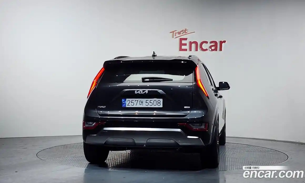 Kia Niro 2024 1.6 Автомат в Москве № 519712, фото 4