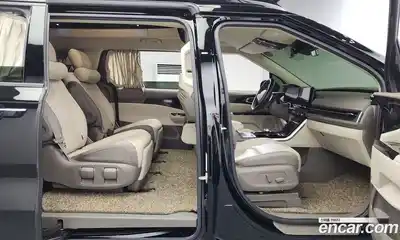 Kia Canival 2021 3.5 Автомат в Москве № 519933, миниатюра 11