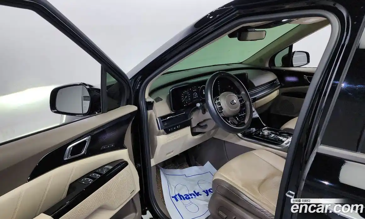 Kia Canival 2021 3.5 Автомат в Москве № 519933, фото 10