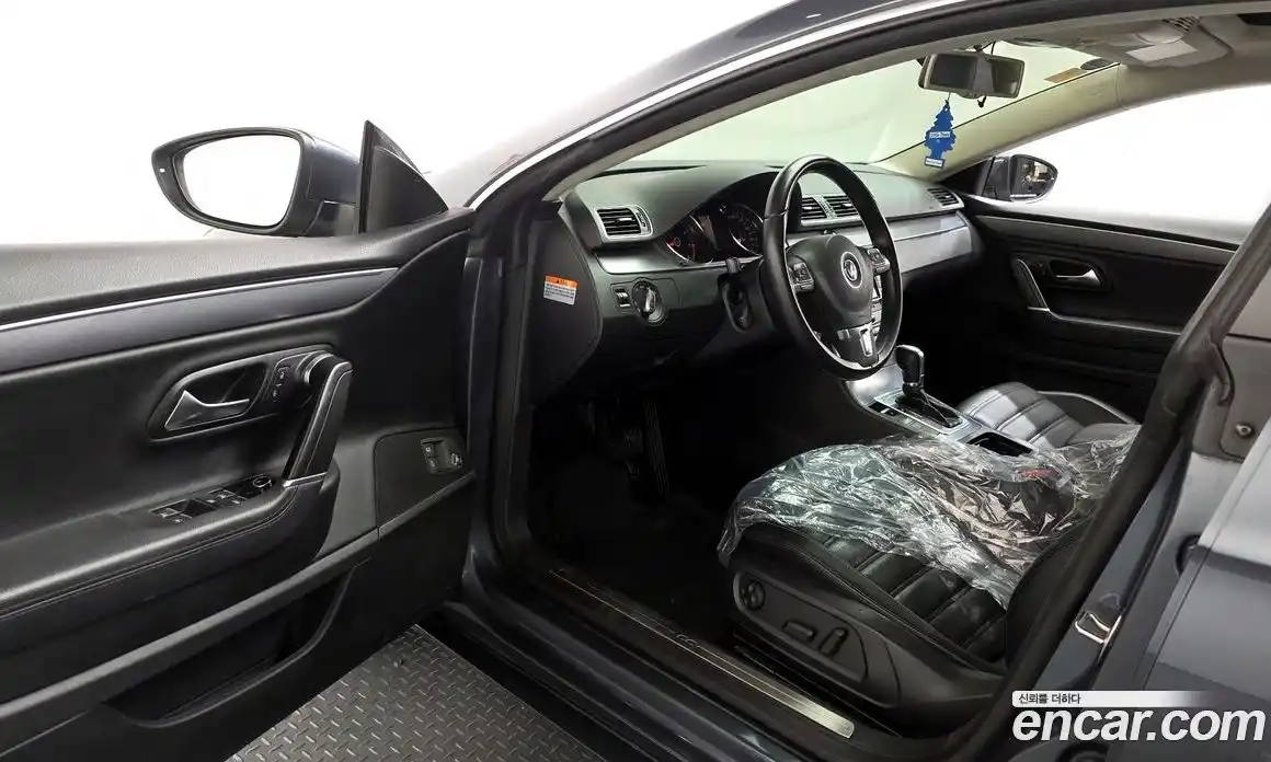 Volkswagen CC 2013 2.0 Автомат в Москве № 520358, фото 9