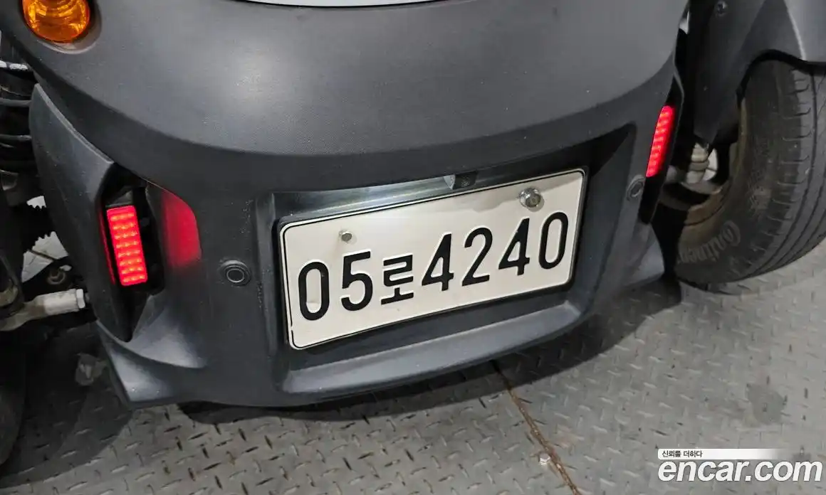 Renault Twizy 2018 0.1 Автомат в Москве № 520386, фото 20