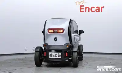 Renault Twizy 2018 0.1 Автомат в Москве № 520386, миниатюра 4