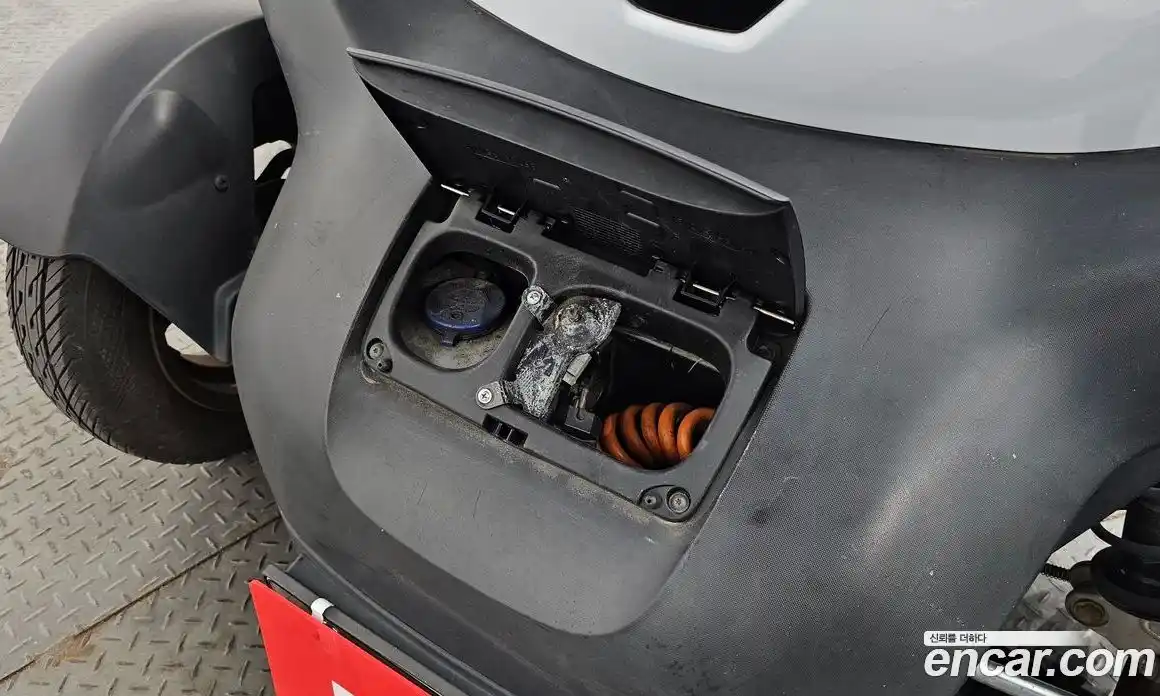 Renault Twizy 2018 0.1 Автомат в Москве № 520386, фото 6