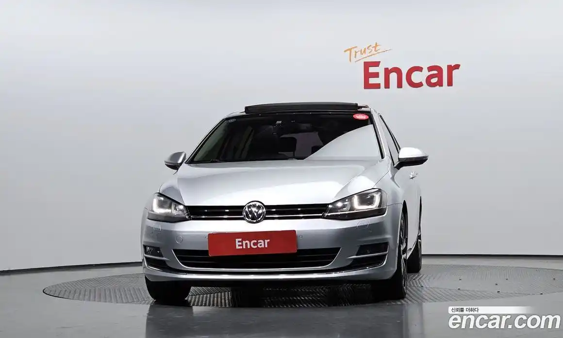 Volkswagen Golf 2014 2.0 Автомат в Москве № 520477, фото 3