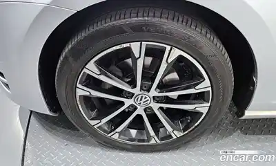 Volkswagen Golf 2014 2.0 Автомат в Москве № 520477, миниатюра 5