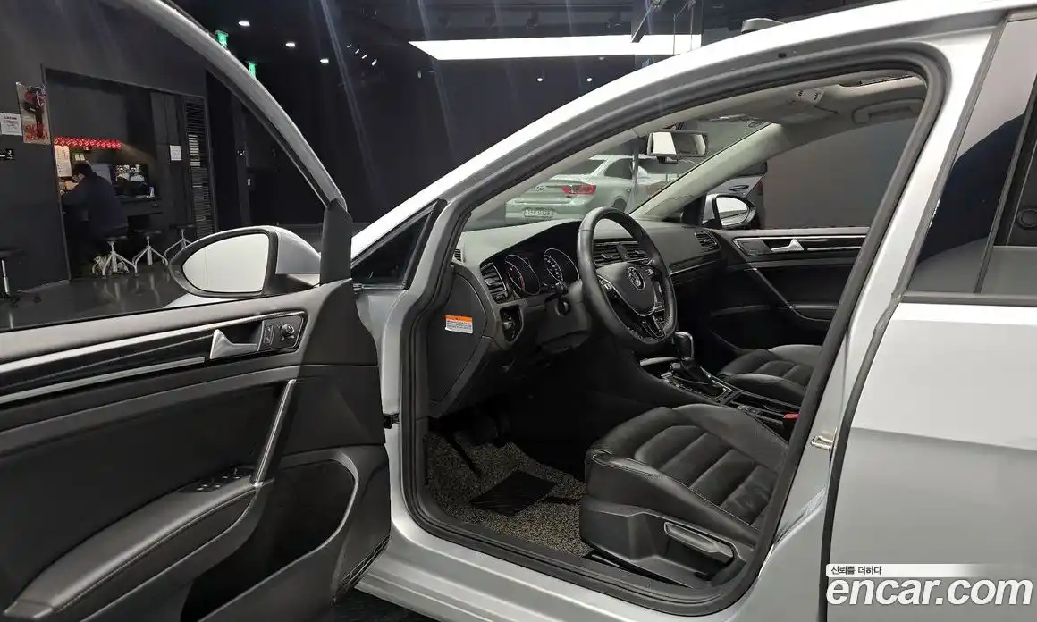 Volkswagen Golf 2014 2.0 Автомат в Москве № 520477, фото 10