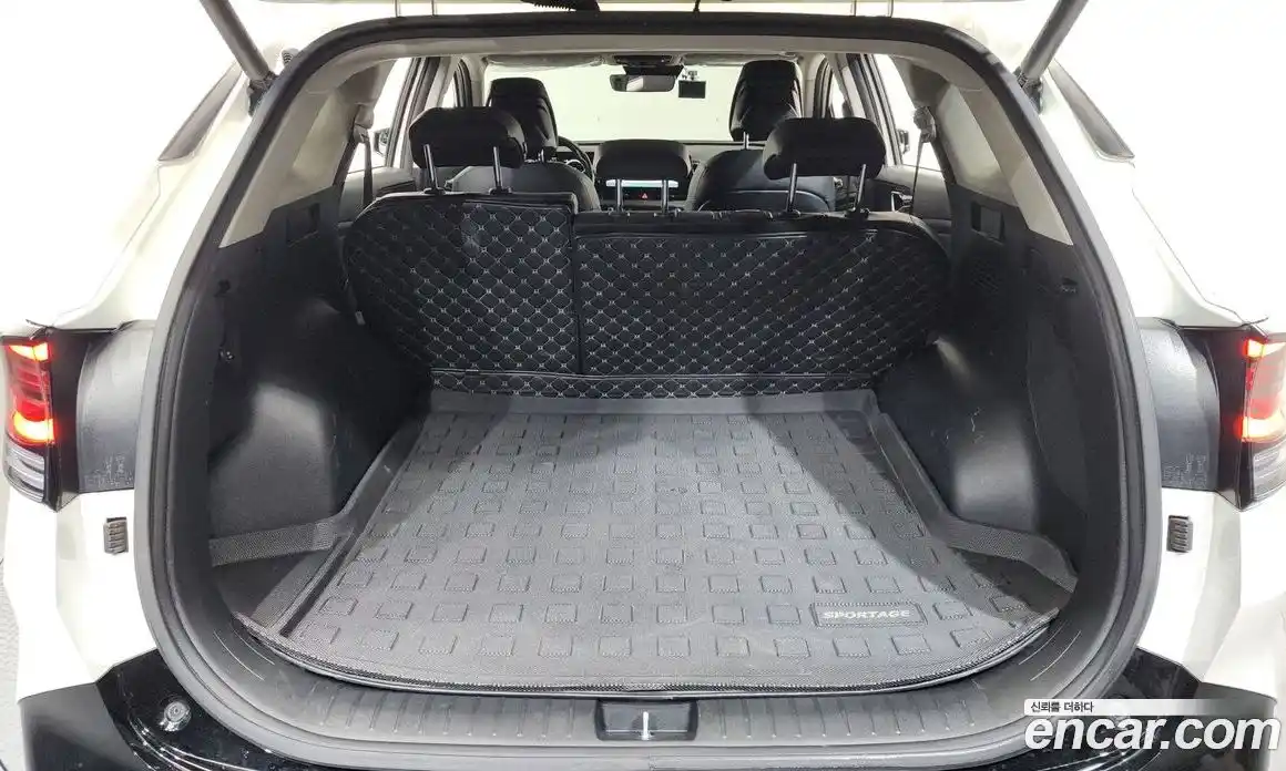 Kia Sportage 2022 1.6 Автомат в Москве № 522871, фото 19