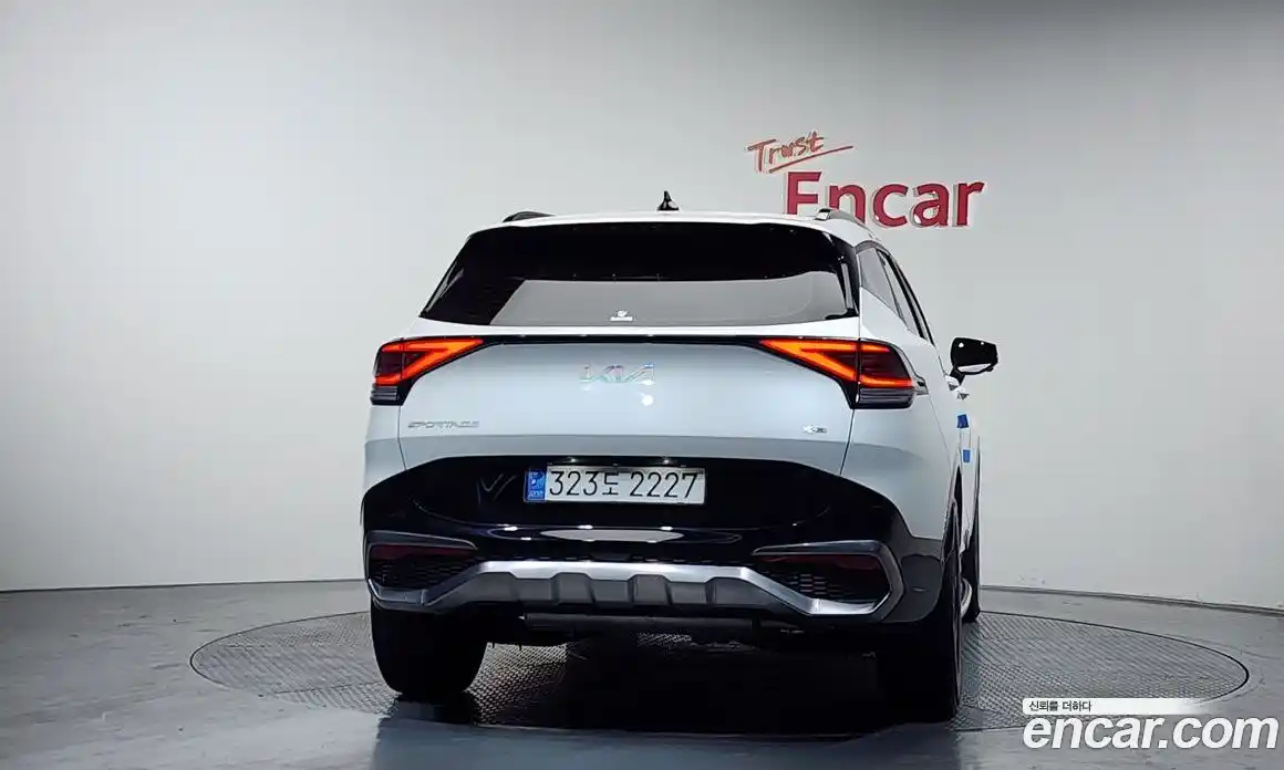 Kia Sportage 2022 1.6 Автомат в Москве № 522871, фото 3