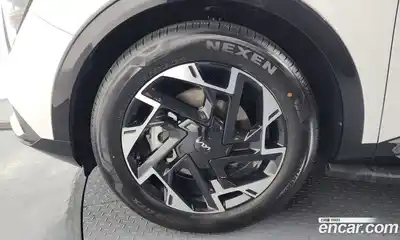 Kia Sportage 2022 1.6 Автомат в Москве № 522871, миниатюра 4