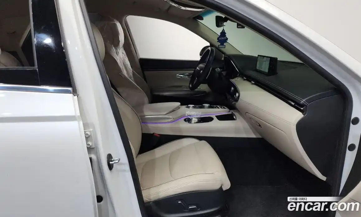 Genesis GV70 2022 2.5 Автомат в Москве № 523745, фото 11