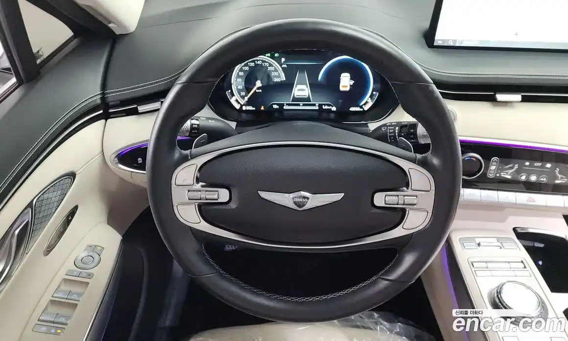 Genesis GV70 2022 2.5 Автомат в Москве № 523745, фото 13