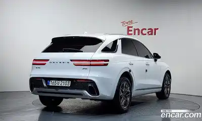 Genesis GV70 2022 2.5 Автомат в Москве № 523745, миниатюра 2