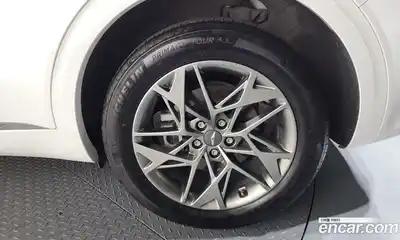 Genesis GV70 2022 2.5 Автомат в Москве № 523745, миниатюра 5