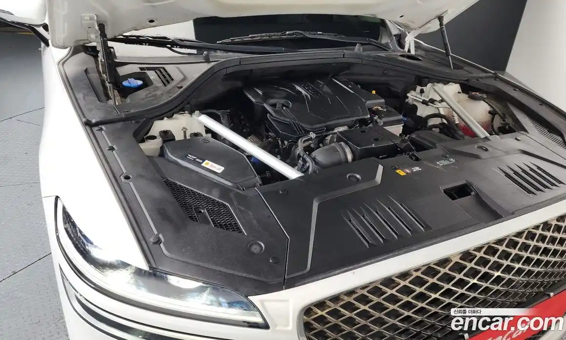 Genesis GV70 2022 2.5 Автомат в Москве № 523745, фото 6