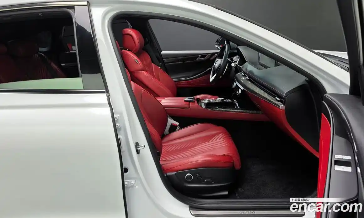 Genesis G80 2023 2.5 Автомат в Москве № 523803, фото 10