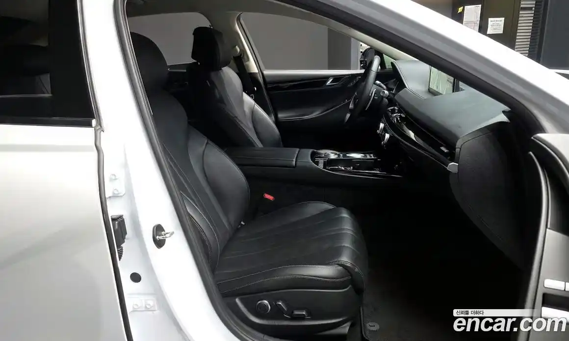 Genesis G80 2022 2.5 Автомат в Москве № 524094, фото 11