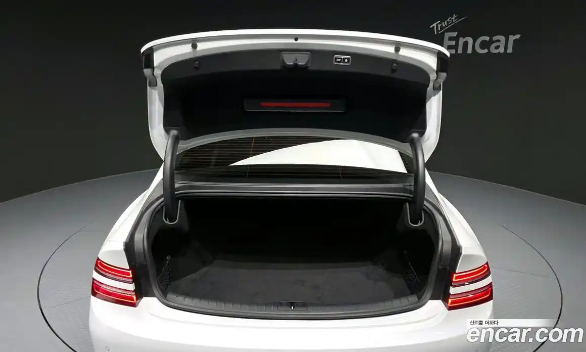 Genesis G80 2022 2.5 Автомат в Москве № 524094, фото 20