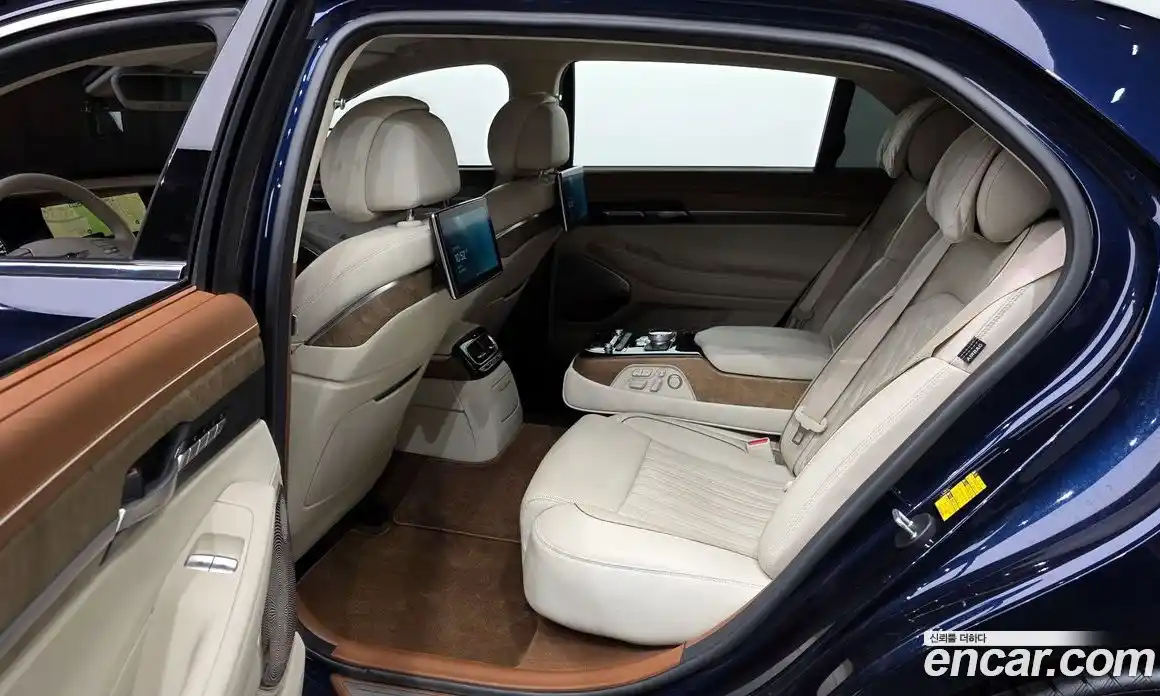 Genesis G90 2021 5.0 Автомат в Москве № 524294, фото 20