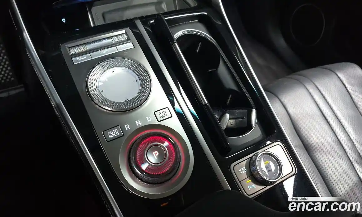 Genesis GV80 2022 3.0 Автомат в Москве № 524489, фото 9