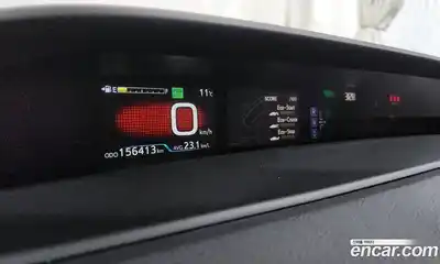 Toyota Prius 2017 1.8 Автомат в Москве № 524724, миниатюра 8