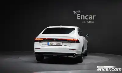 Honda Accord 2025 2.0 Автомат в Москве № 525742, миниатюра 4