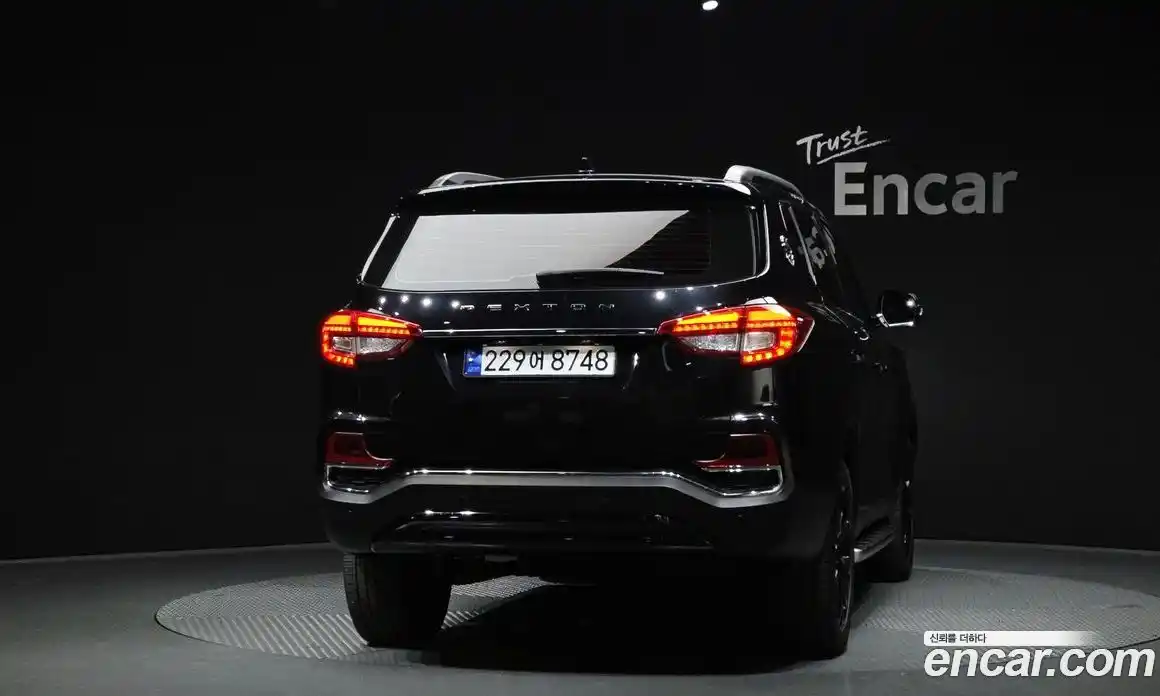 SsangYong Rexton 2018 2.2 Автомат в Москве № 526231, фото 4